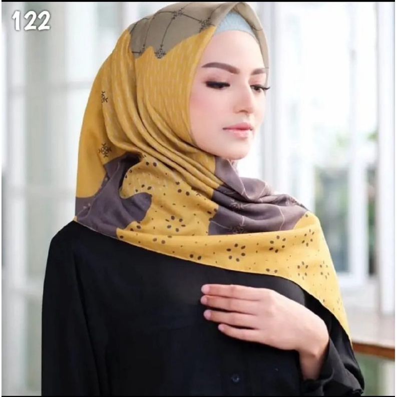 NEW HIJAB SEGI EMPAT MOTIF KUNING MUSTARD