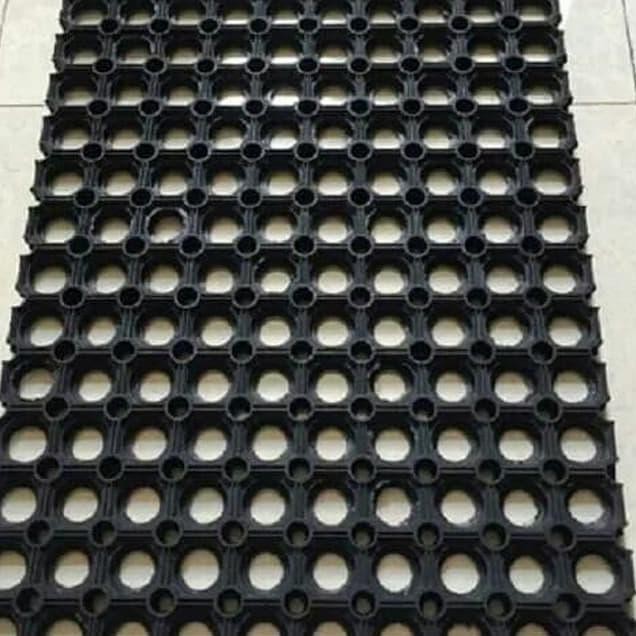 KESET ALAS KARET ANTI SELIP BOLONG KAMAR MANDI