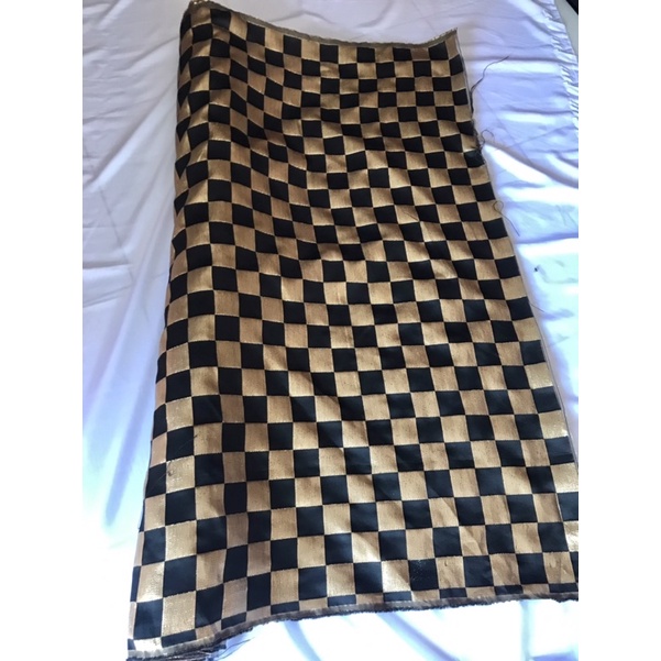 KAIN KOTAK CATUR BALI HITAM GOLD ukuran kotak 5cm