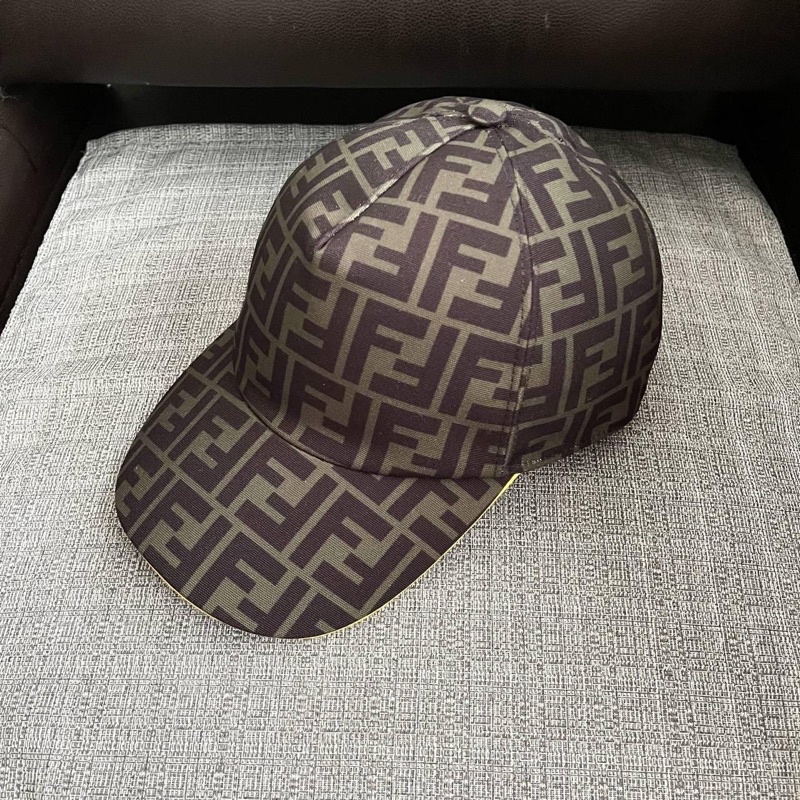 Topi fendi ff cap in khaki