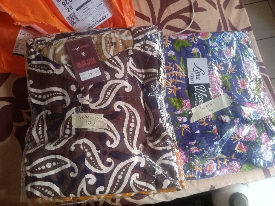 Kemeja Batik  Kawung Biru Free Masker