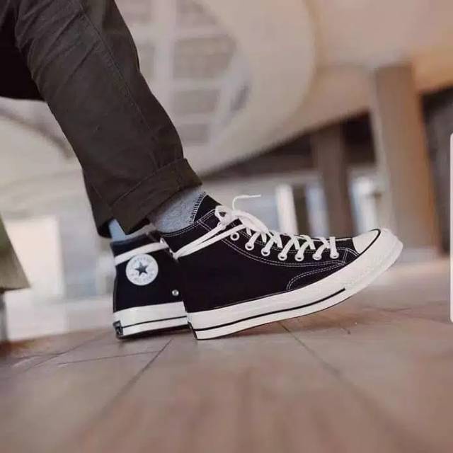 Diskon!! Sepatu Converse All Star 70s Hi Black Egret cocok buat traveling dan outdoor