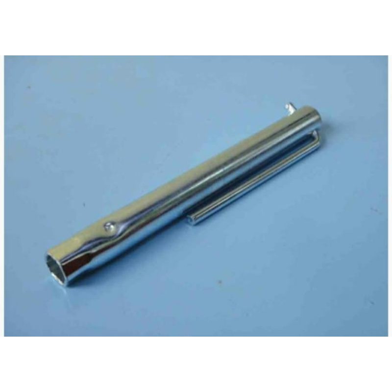 kunci busi mobil toyota avanza