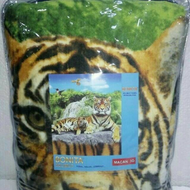 Selimut Bonita - Slimut tidur - Selimut motif MACAN