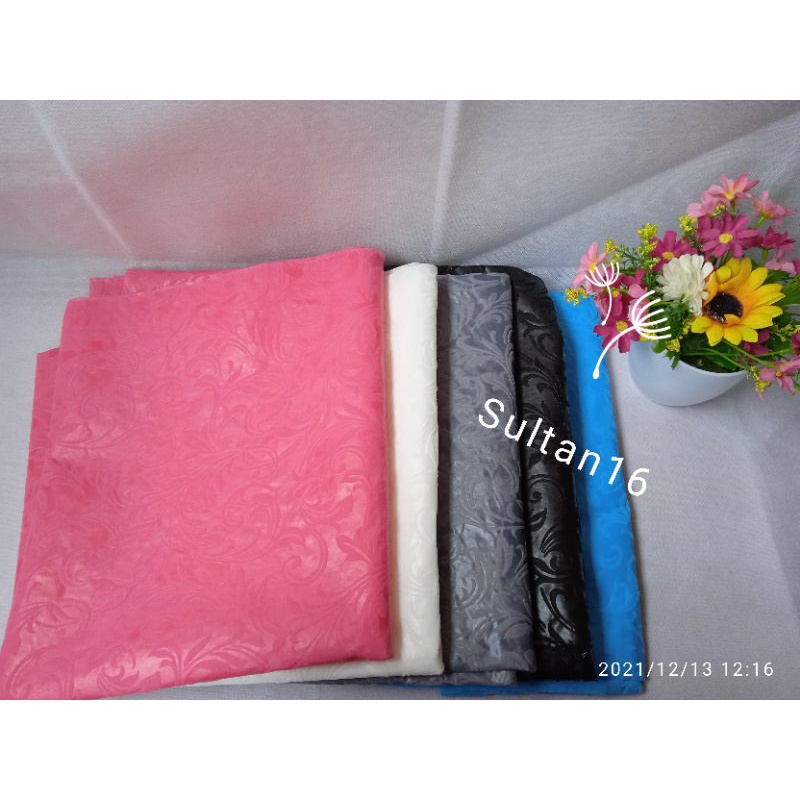 Kain spunbond Motif EMBOS wraping buket background 100x120cm