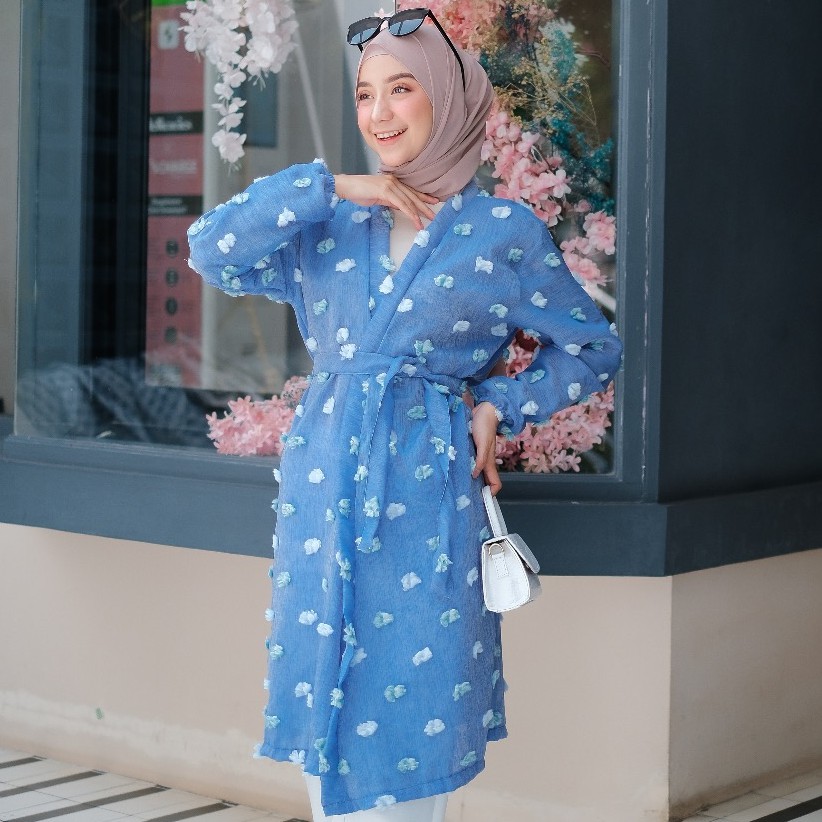 Raita Studio Kala Outer Snow Biru