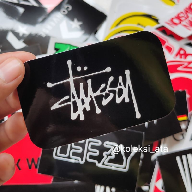 stussy stiker