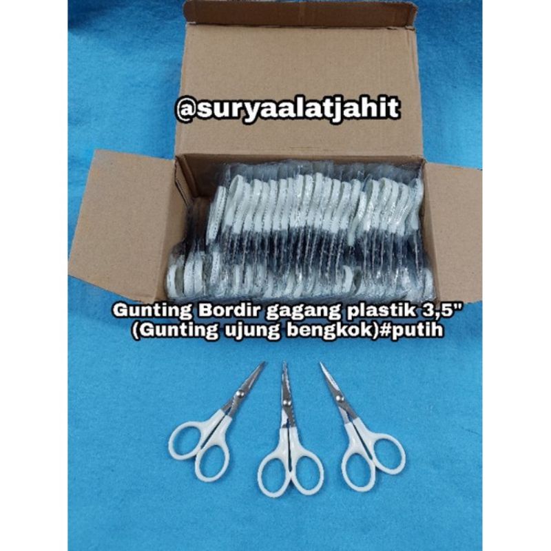 Gunting Bordir gagang Plastik 3,5in (ujungnya bengkok) rp.5.250/1pcs