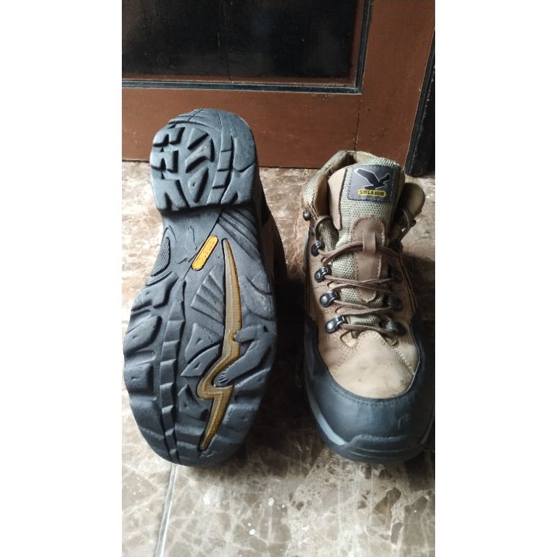 salewa import second