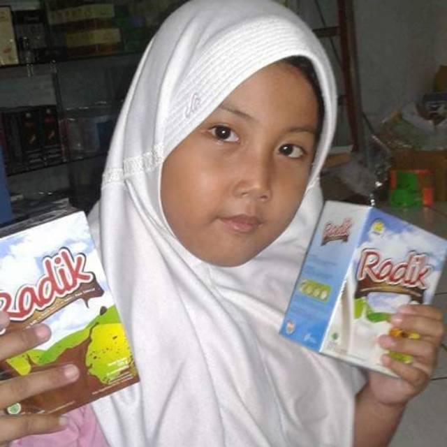 

RADIK (campuran susu kambing bubuk dan krim nabati)
