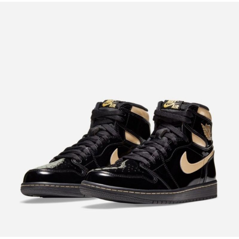 jordan black and gold retro