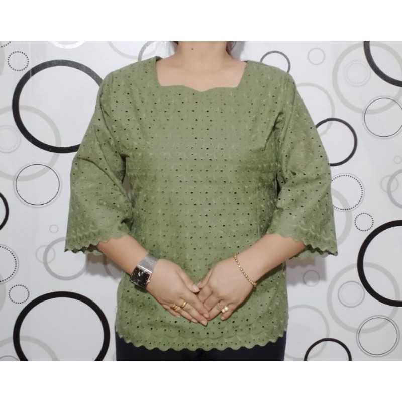blus katun bolong