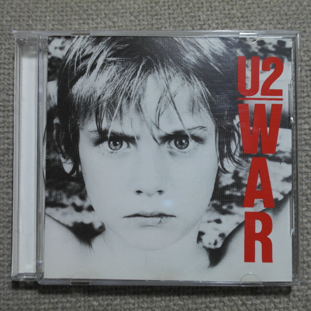 CD U2 - WAR