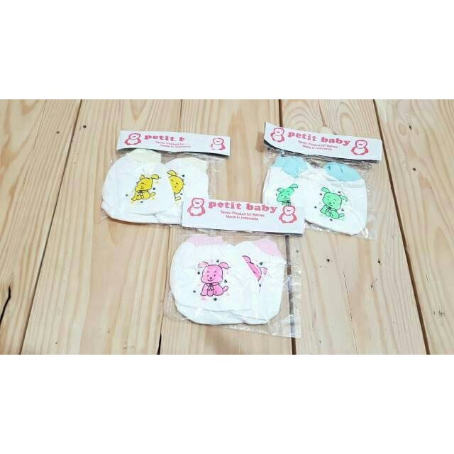 Sarung Tangan Dan Kaos Kaki Bayi 1 Set Petit Baby - sarung Tangan Bayi Sarung Kaki Bayi Sarung Tangan Kaki Bayi Newborn Sarung Tangan Set Pasang Grosir dan ecer Murah Petite Baby