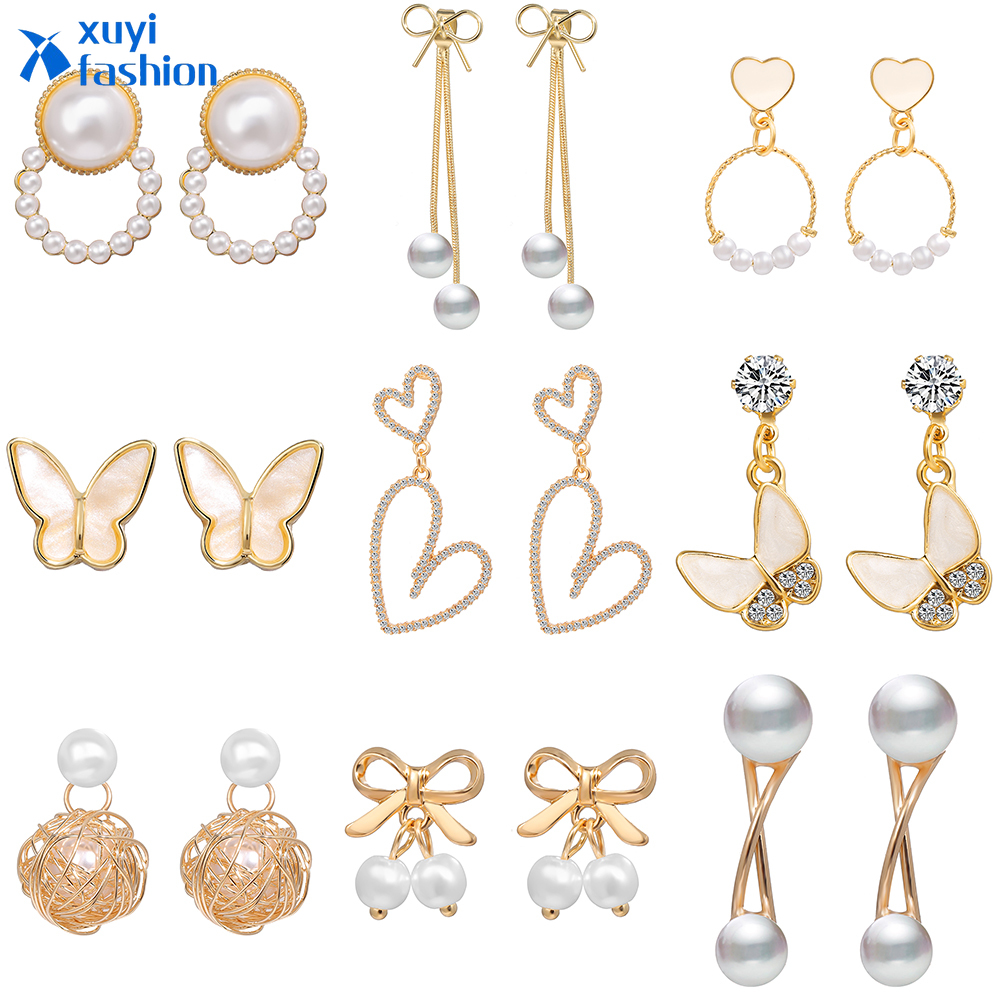 Butterfly Anting Stud Desain Kupu-Kupu Aksen Mutiara Warna Emas Untuk Wanita