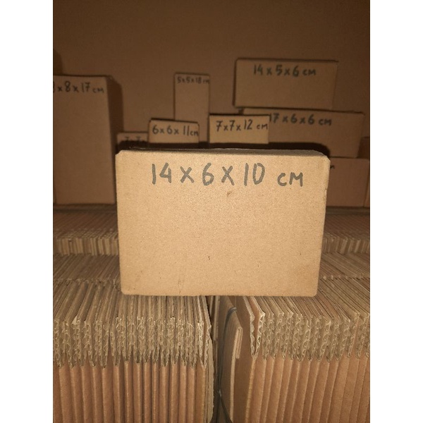 

Kardus 14x6x10 cm baru polos luar dalam