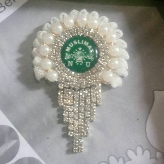 Bros logo resin pin muslimat fatayat