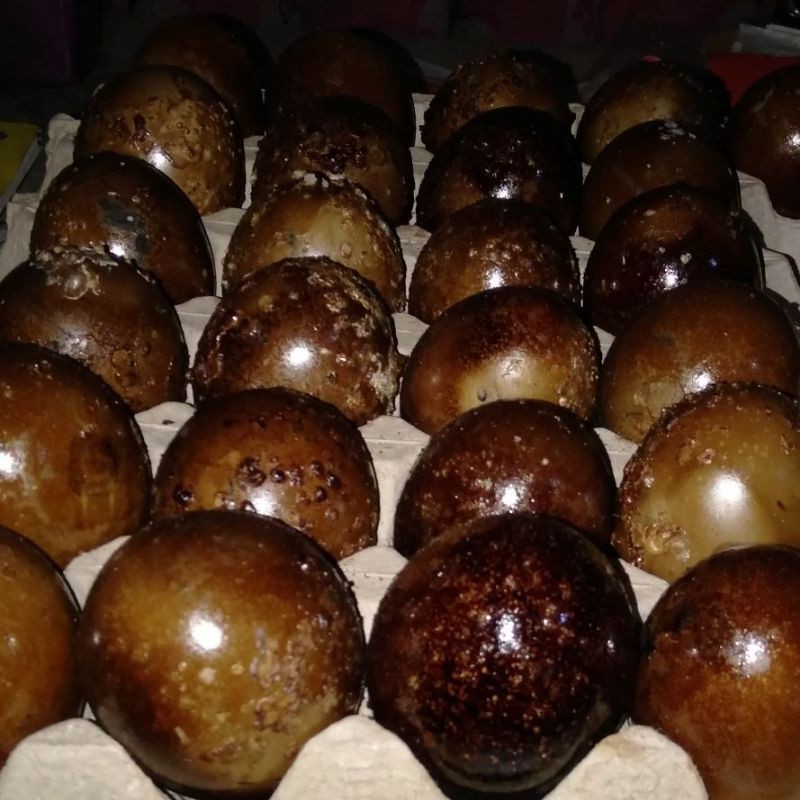 

telur asin bakar (goerilem) isi 10