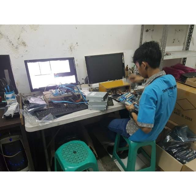 Mainboard Mobo Paket lengkap rakitan tanpa casing H81 i3 Haswell