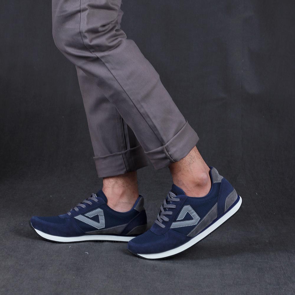 Sepatu Sneakers Pria Original Sepatu Pria Casual Navy 555