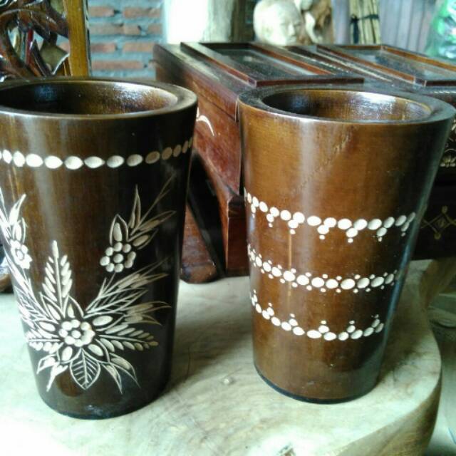 

Gelas kayu/tempat pensil