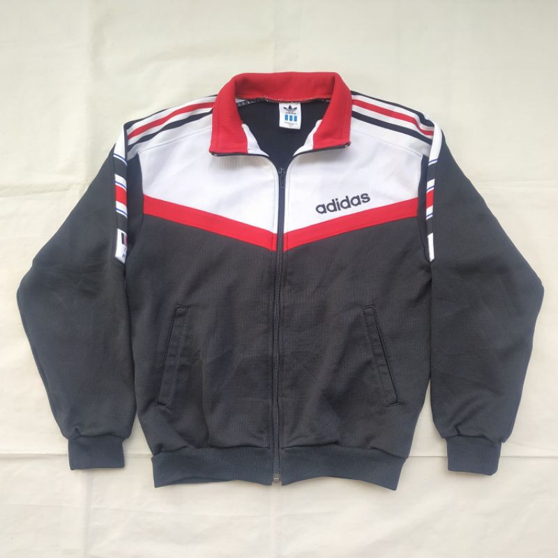 Jaket Vintage Adidas Trefoil x Descente