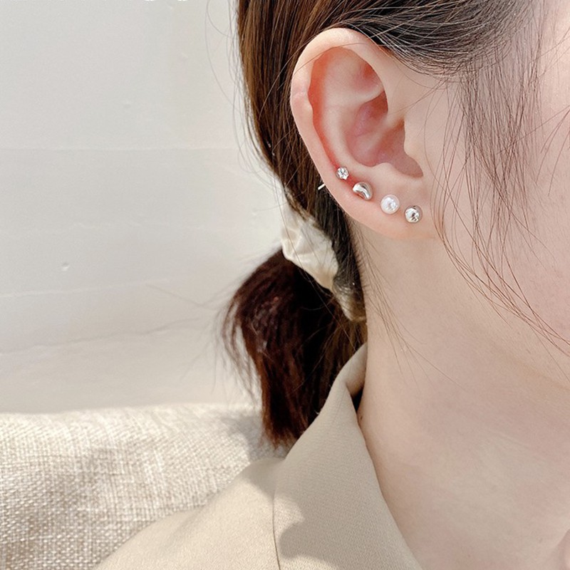 8pcs / Set Anting Stud Kombinasi Bahan S925 Silver Needle Gaya Simple Untuk Wanita