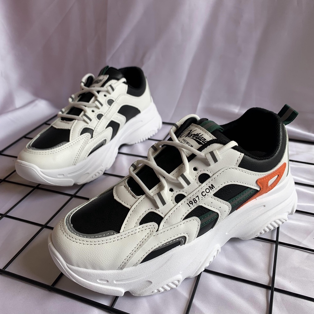 Sepatu putih polos import sol tebal tali Olahraga Casual Sneakers Shoes Sepatu Wanita luas perempuan Fashion Import Korea North Land Sneakers termurah import chinna SEPATU WANITA FASHION SP-081 MODEL KOREA SEPATU SNEAKER IMPORT Sepatu Sneakers Wanita Spor