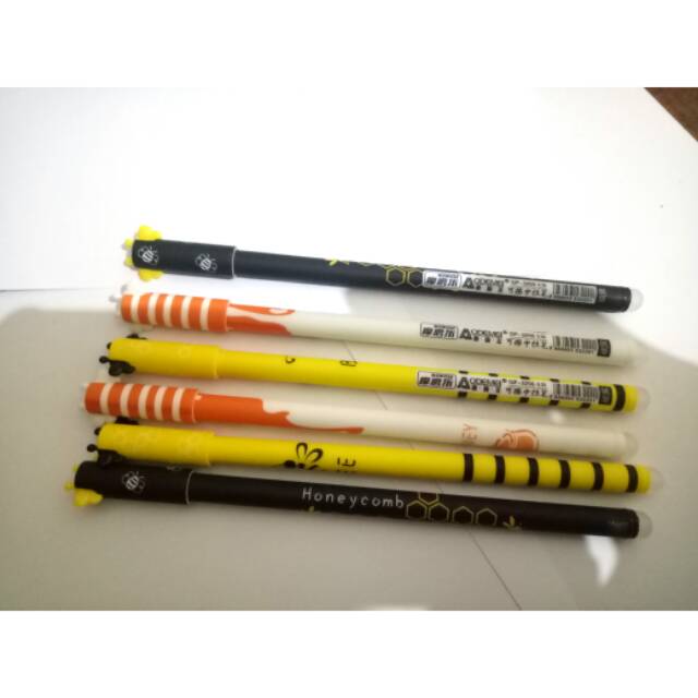 

Erasable Gel Pen (bolpen yang bisa dihapus) bentuk lucu