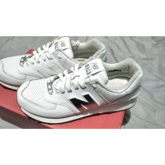 new balance 574 white gum