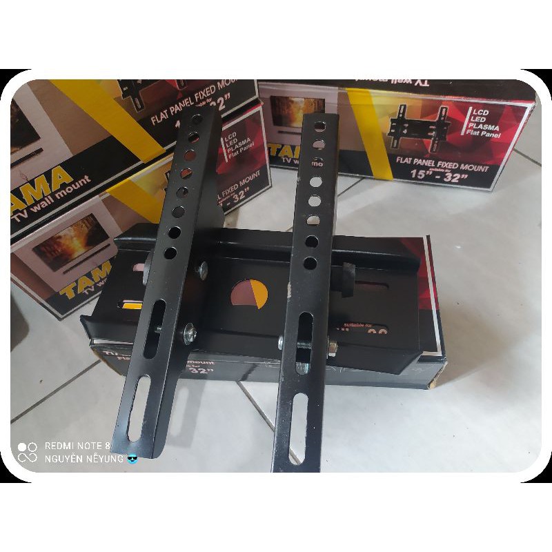 Bracket TV LED LCD (Alat penompang TV LED LCD) 15-32"