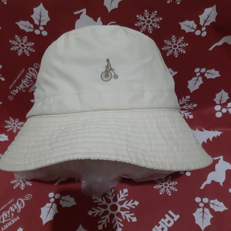 PL Topi Bean Pole bucket hat