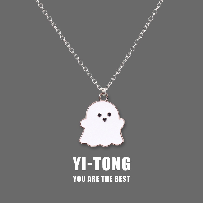 Unik Kalung Hantu Hantu Hitam Putih Perempuan ins Manis Keren Kreatif Hip Hop Fashion Niche Halloween Hadiah Liontin