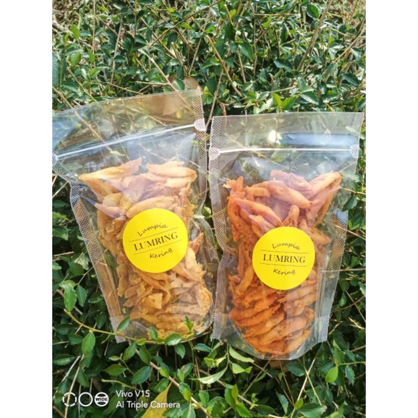 

kripik LUMRING (lumpia kering) balado dan jagung manis 150gram