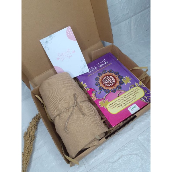 

Kado Wisuda Kado Murah