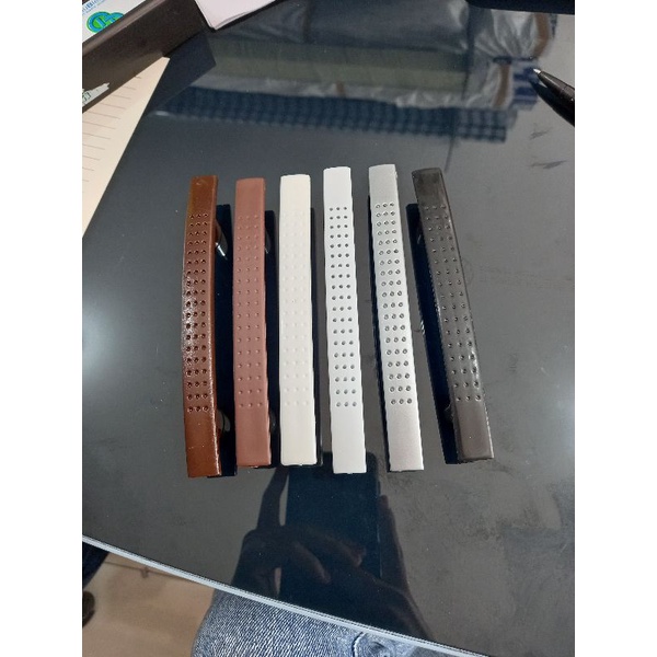 HANDLE LEMARI BINTIK / TARIKAN LEMARI BINTIK / TARIKAN LACI