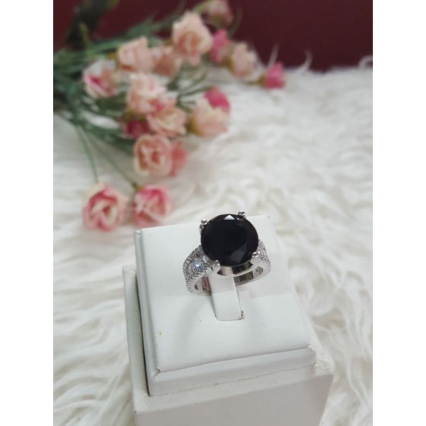 Cincin Zirconia