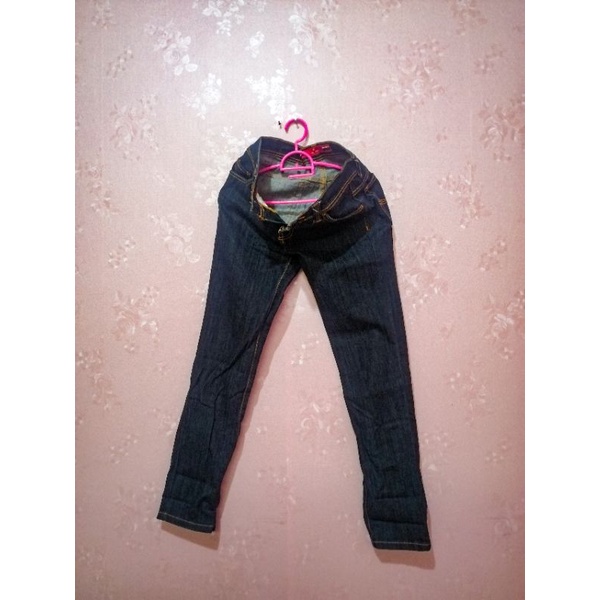 preloved jeans hassenda