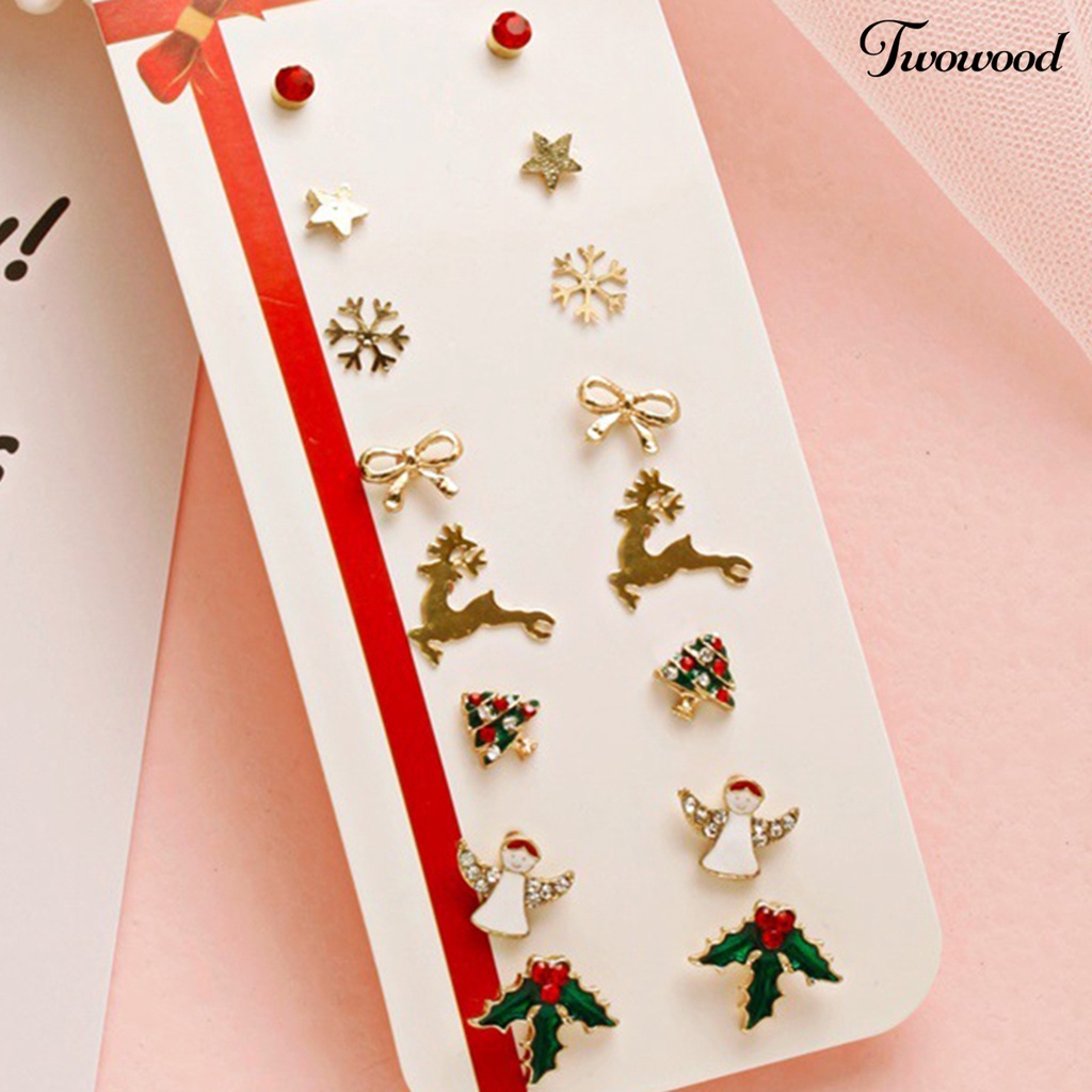 8 Pasang / Set Anting Stud Desain Pita Pohon Natal Snowman Aksen Berlian Imitasi Gaya Klasik Untuk Wanita