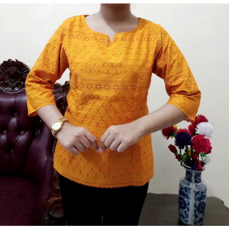 Blus Katun Bolong