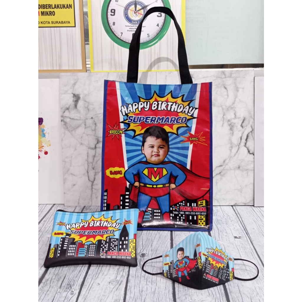 

Paket Hampers Ultah Anak / Paket Souvenir Ultah Custom / Paket Ulang Tahun Anak / Paket Souvenir Full Printing Surabaya