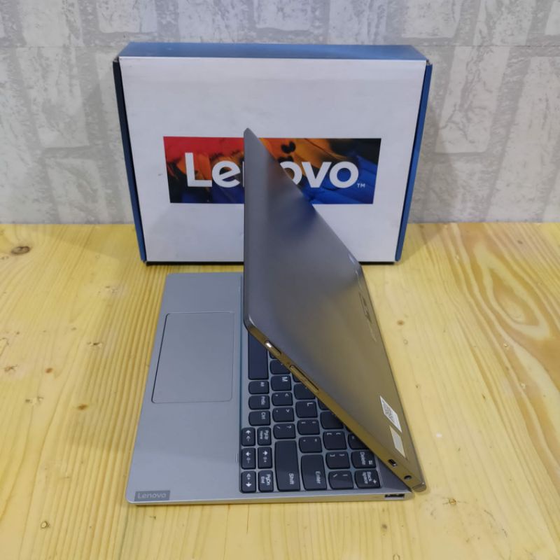 Laptop HP ChromeBook 14a-na0020nr N4020 Backlight keyboard Ram 4Gb/Ssd 128Gb Os.Chrome