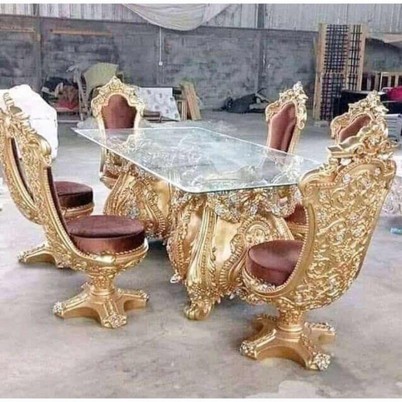 meja makan ukir mewah/meja makan full ukir jepara.