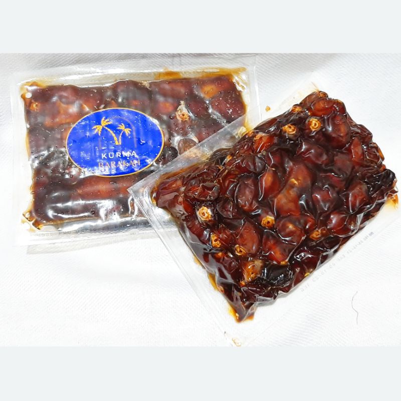 

Kurma Barakah Vakum barhe lembut basah netto 1 kg
