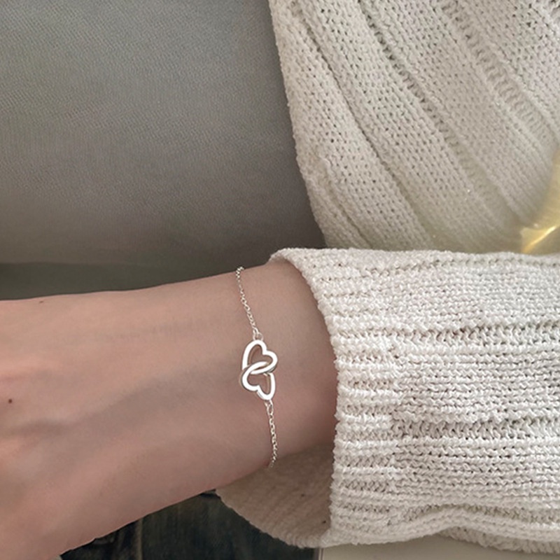 Gelang Rantai Adjustable Desain Hati Ganda Warna Silver Untuk Wanita