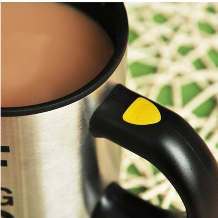 Self Stirring Mug