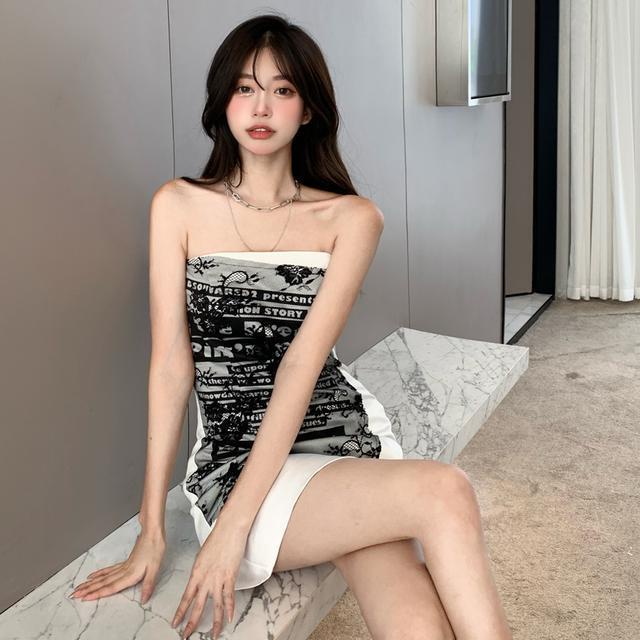 Sexy Lace Print Tube Top Dress wanita Rok Musim Panas Ketat Slim Fit Kecil Paket Hip Rok Pendek