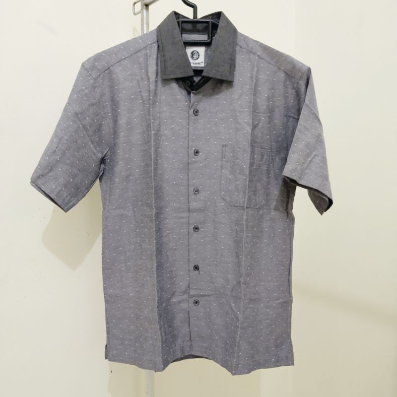 Kemeja Abu Lengan Pendek V4 Classic