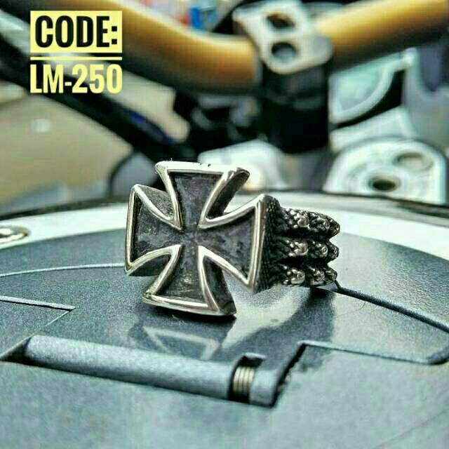 Cincin Chopper / independent ring titanium