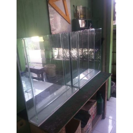 

CUSTOM ORDER BOX JERUK 30X7X20CM 2MM CLEAR